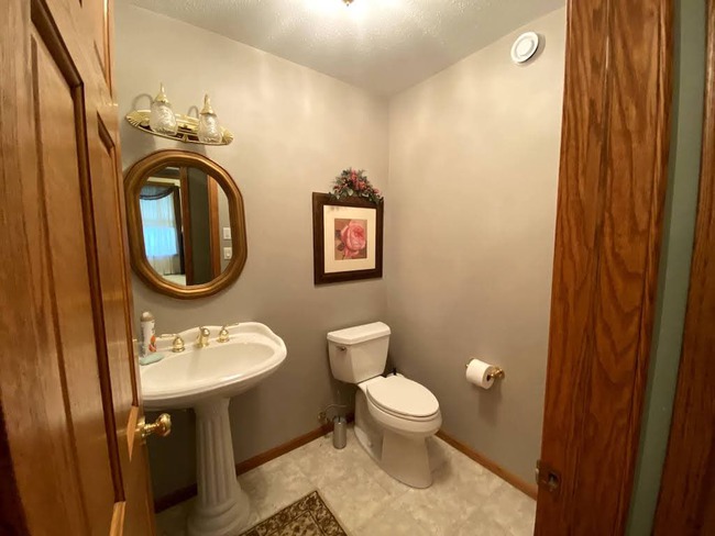28618 Cherrywood Rd