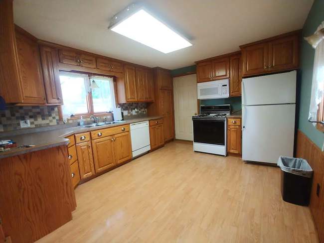 223 Pomeroy Ave