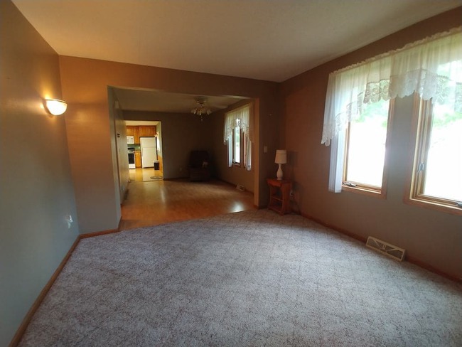 223 Pomeroy Ave