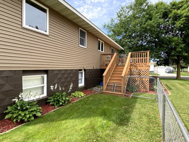 535 Sunrise Ave