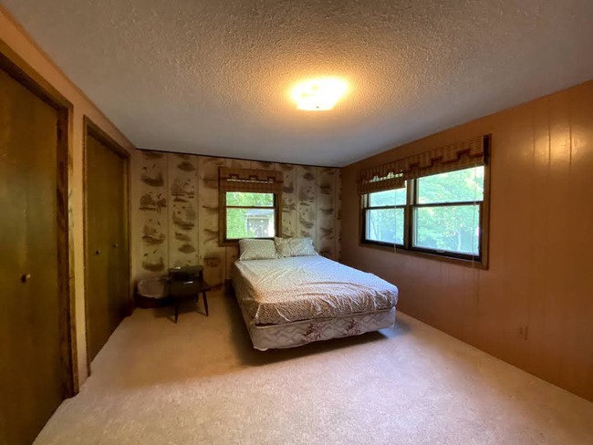 29953 Business 23 W