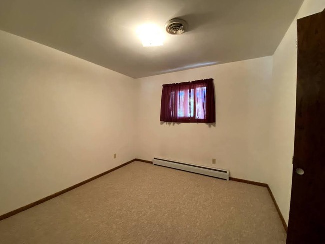 328 Pomeroy Ave
