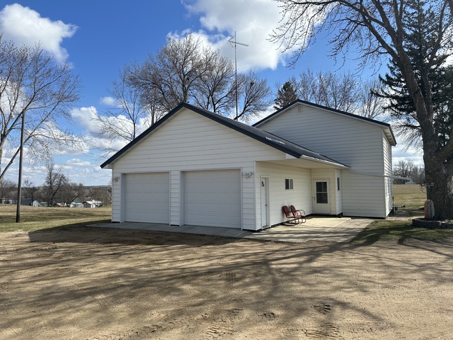 241 Main St