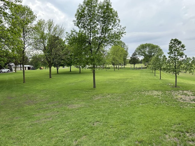 16728 Golfview Ct
