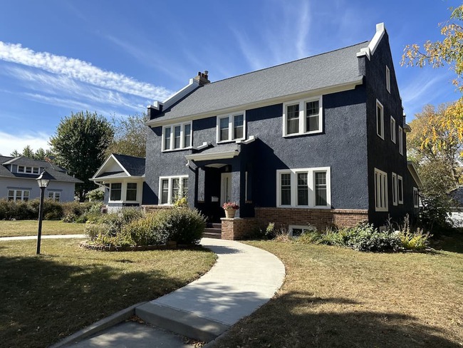 318 Washburne Ave