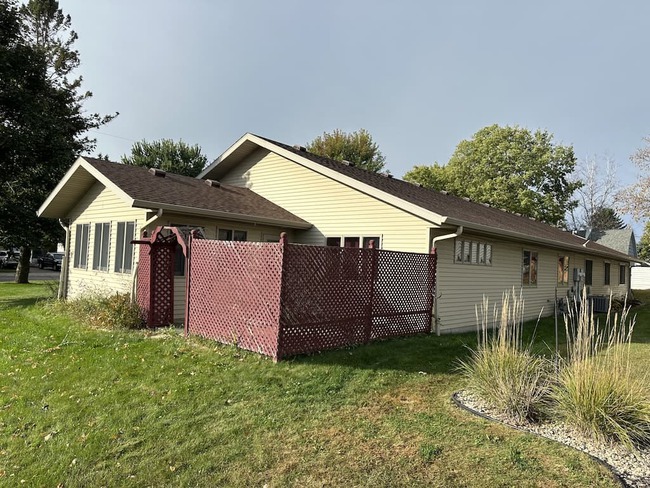 421 South St